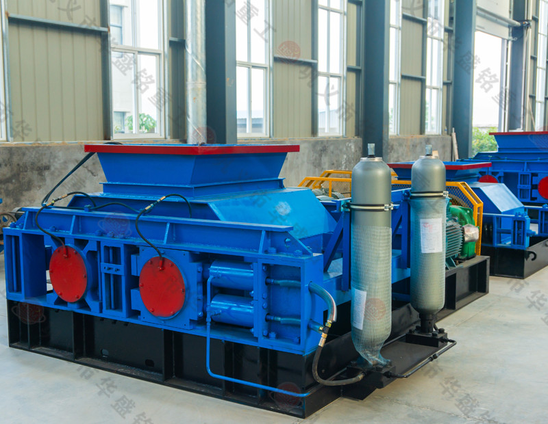 鐵礦石對(duì)輥破碎機(jī)